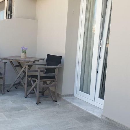 Chriselia 1 Διαμέρισμα Νέα Ρόδα Εξωτερικό φωτογραφία